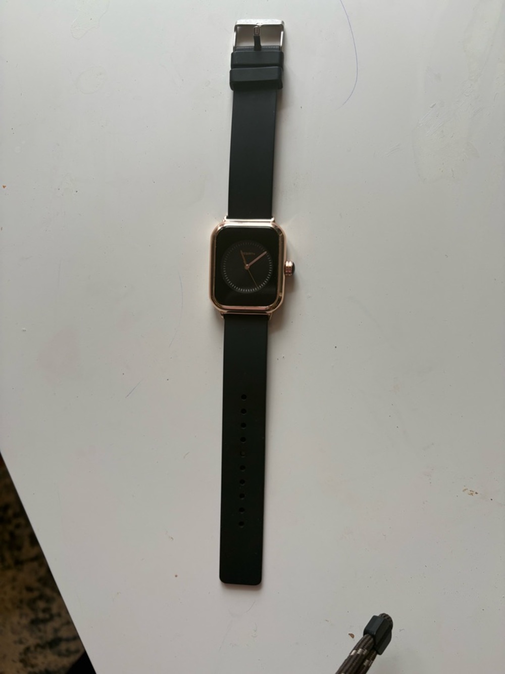Minimalist Black Silicone Strap Watch with Rose Gold Case